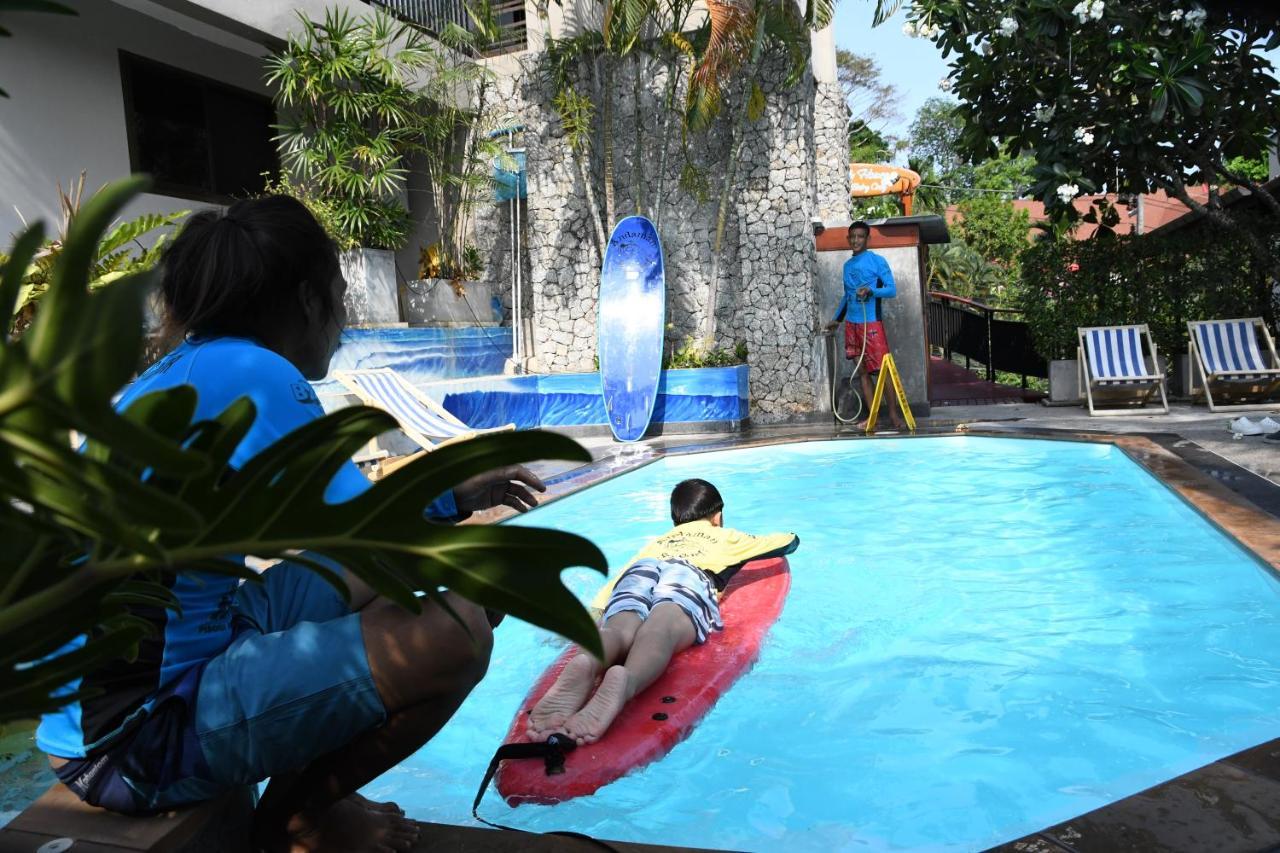 Baan Andaman Sea Surf Hotel Patong Bagian luar foto
