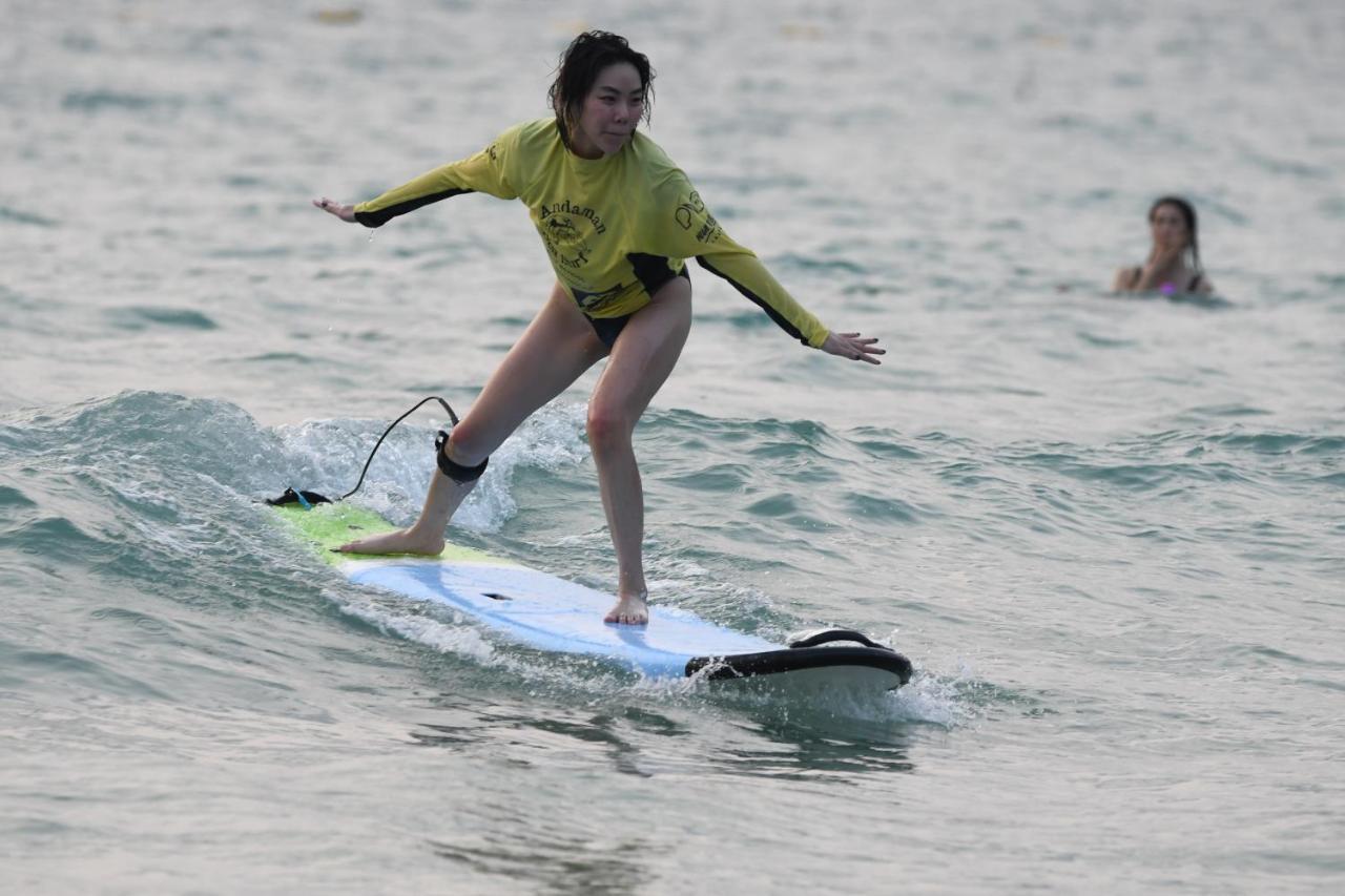 Baan Andaman Sea Surf Hotel Patong Bagian luar foto