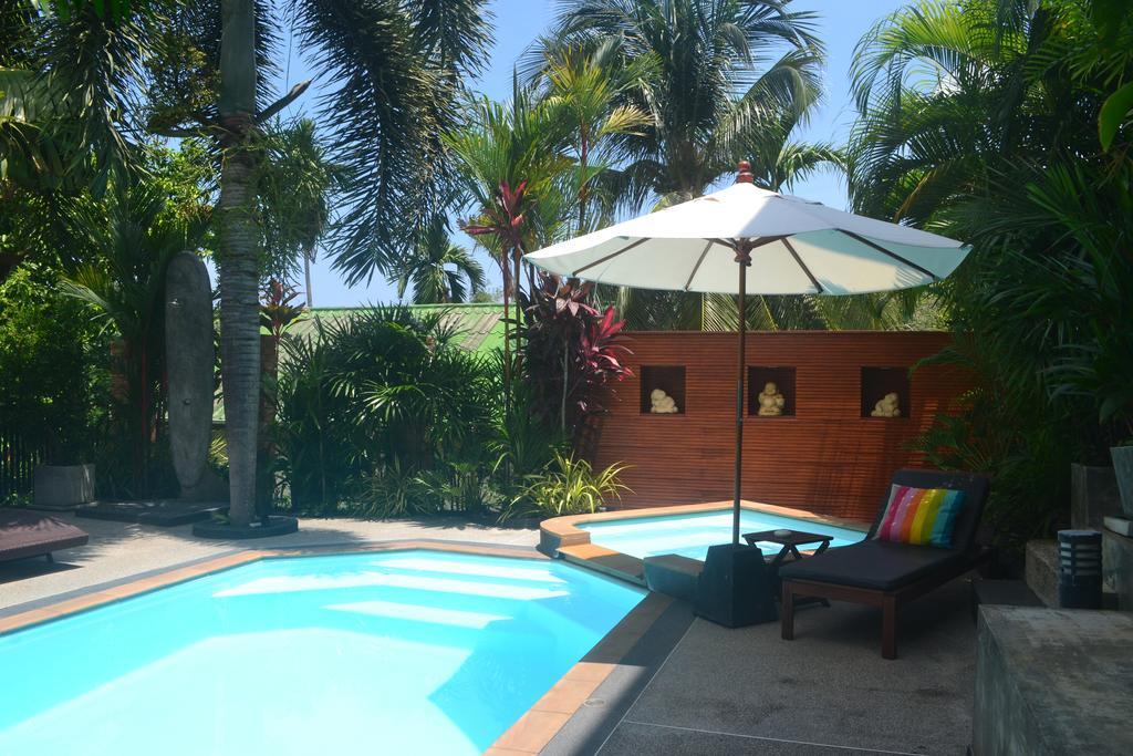 Baan Andaman Sea Surf Hotel Patong Bagian luar foto