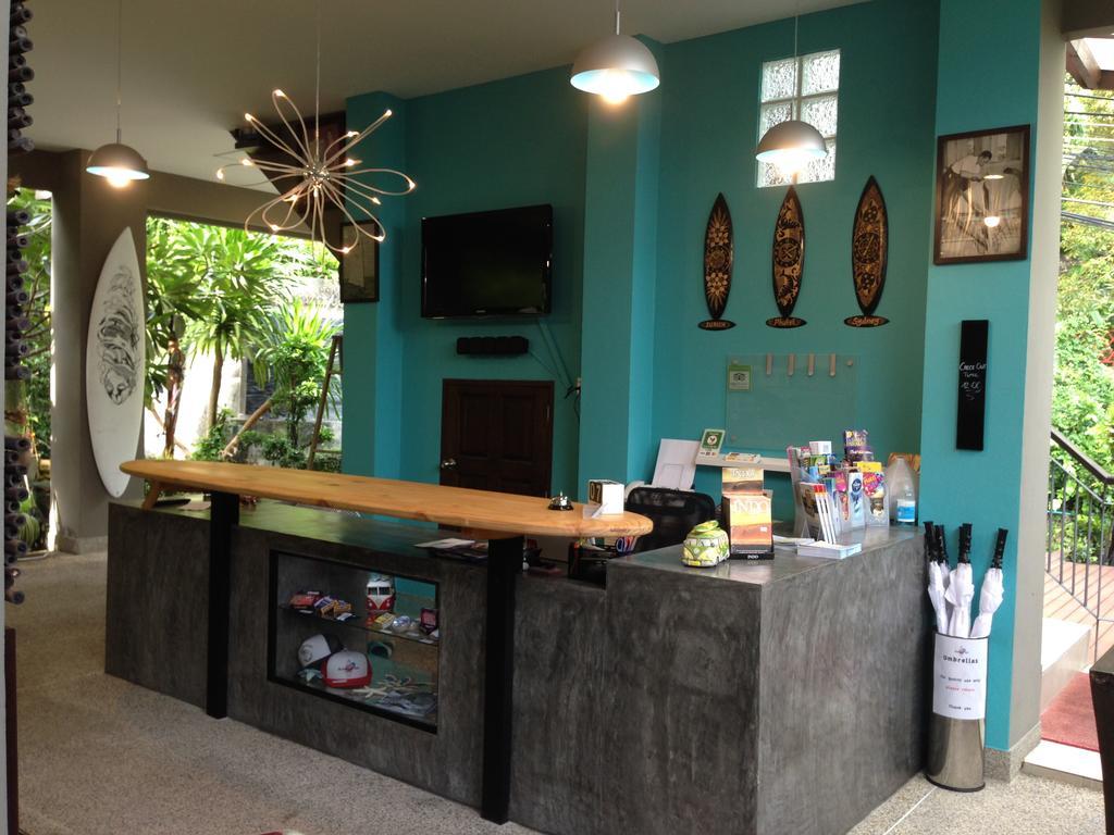 Baan Andaman Sea Surf Hotel Patong Bagian luar foto