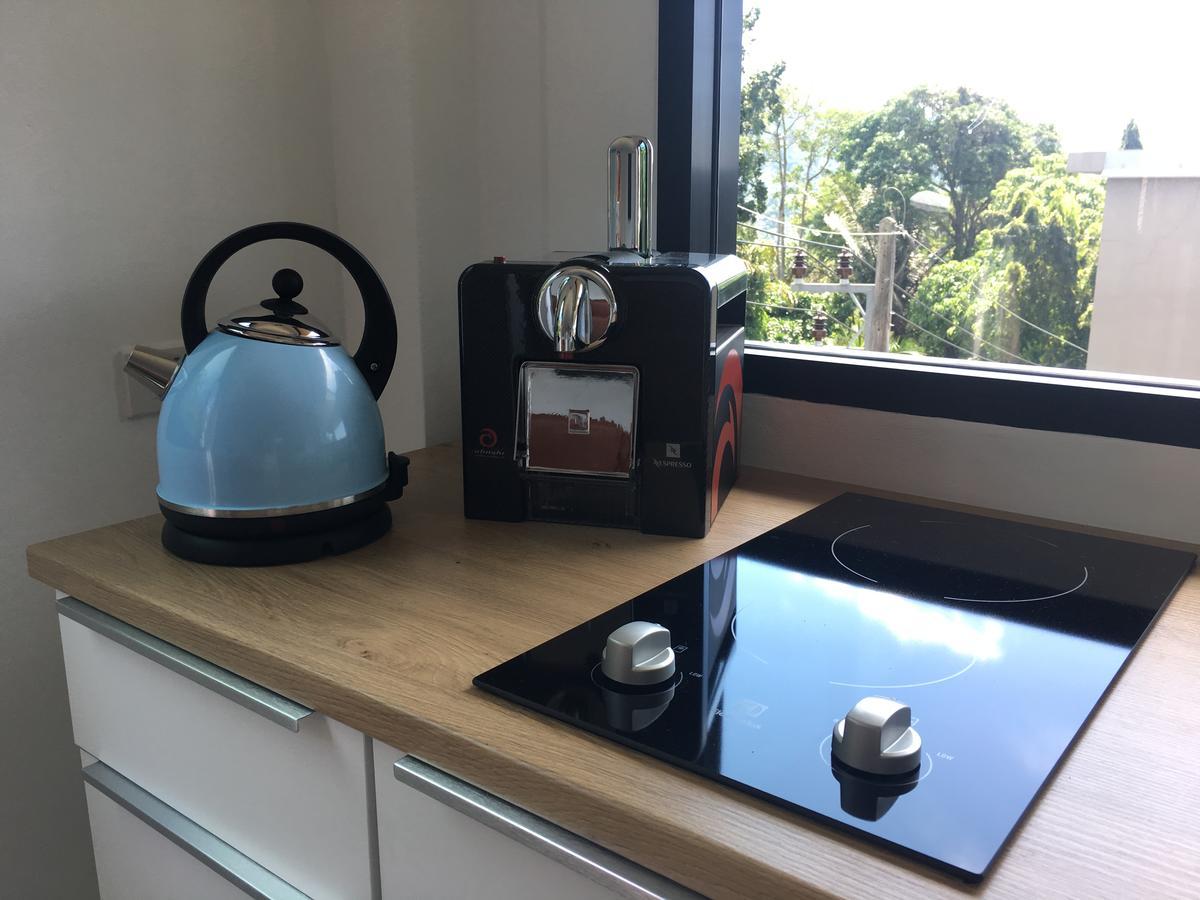 Baan Andaman Sea Surf Hotel Patong Bagian luar foto