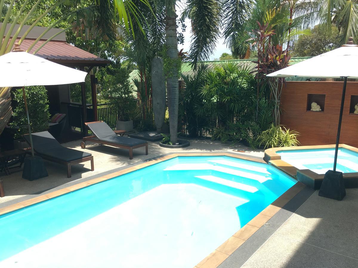 Baan Andaman Sea Surf Hotel Patong Bagian luar foto